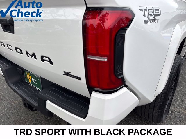 Used 2024 Toyota Tacoma TRD Sport w/ TRD Sport Upgrade Package AWD/4WD image 34