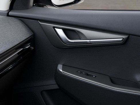 New 2025 Kia EV6 Light w/ Light LR Technology Package image 25