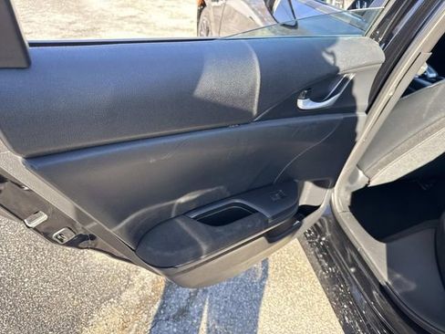 Used 2019 Honda Civic Sport image 18