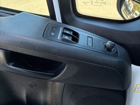 Used 2023 RAM ProMaster 3500 w/ Driver Convenience Group FWD image 38