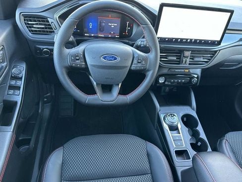 New 2026 Ford Escape ST-Line w/ Tech Pack #1 FWD image 18