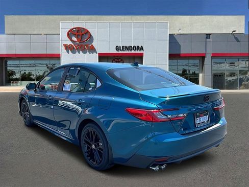 New 2026 Toyota Camry SE image 5