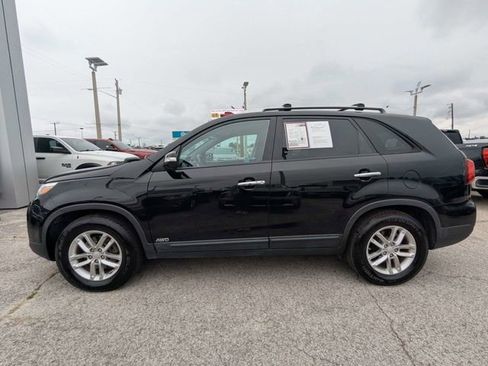 Used 2014 Kia Sorento LX AWD/4WD image 6