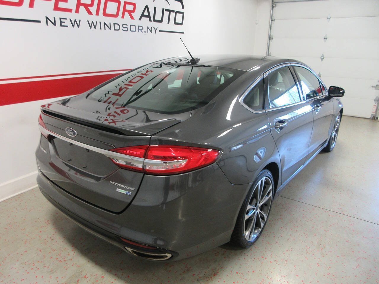Used 2017 Ford Fusion Titanium AWD/4WD image 14