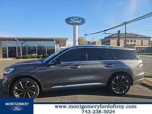 Used 2023 Lincoln Aviator Reserve w/ Equipment Group 201A image 1