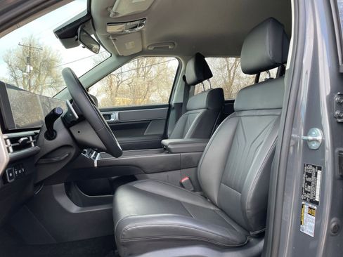 Used 2025 Hyundai Santa Fe SEL image 29