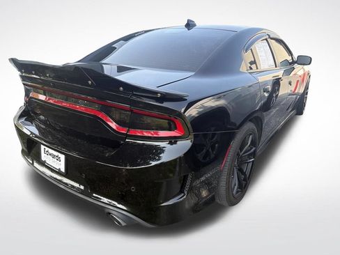 Used 2019 Dodge Charger Scat Pack RWD image 3