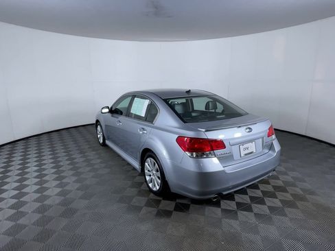 Used 2012 Subaru Legacy 3.6R Limited w/ Popular Pkg 2 image 7