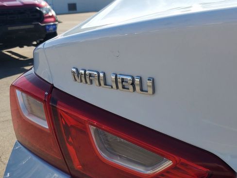 Used 2023 Chevrolet Malibu LT image 5
