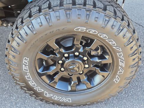 Used 2026 RAM 2500 Tradesman w/ Power Wagon Package AWD/4WD image 11
