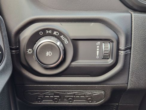 New 2026 Jeep Wrangler Unlimited Sahara image 31