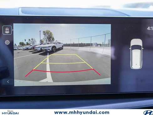 New 2026 Hyundai Santa Fe SE FWD image 25