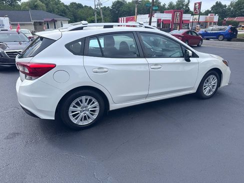 Used 2018 Subaru Impreza 2.0i Premium w/ Eyesight & BSD & Rcta AWD/4WD image 4