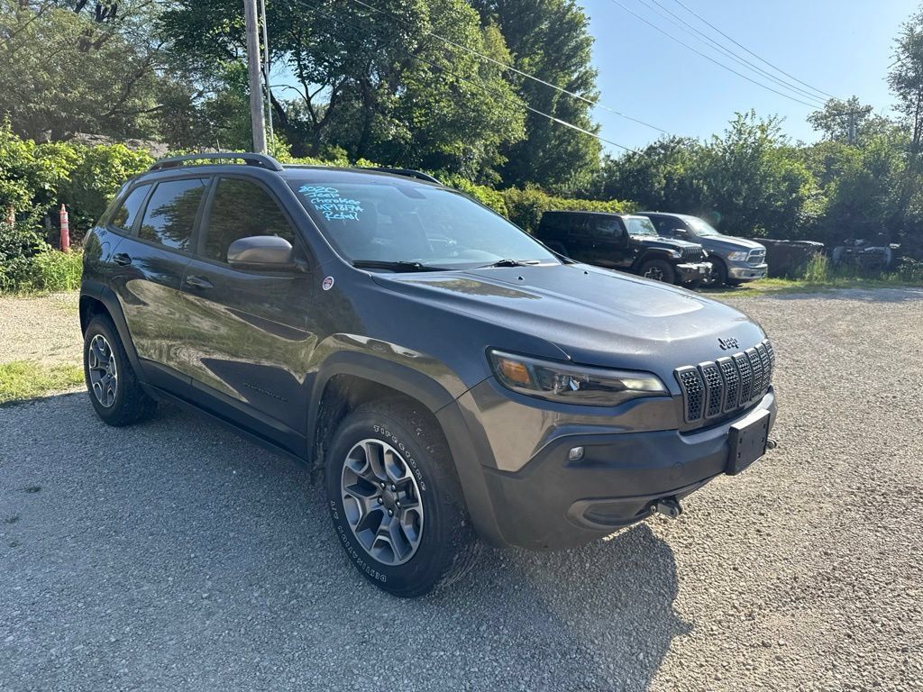 Used 2020 Jeep Cherokee Trailhawk w/ Cold Weather Group AWD/4WD image 33