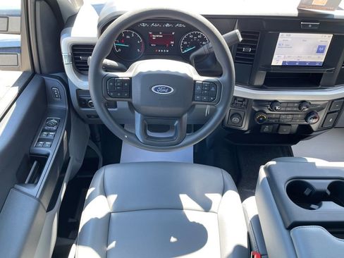 New 2025 Ford F350 XL w/ XL Chrome Package image 5