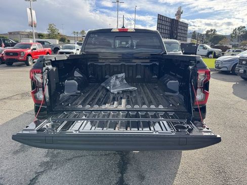 New 2025 Ford Ranger XLT w/ Equipment Group 301A High AWD/4WD image 9