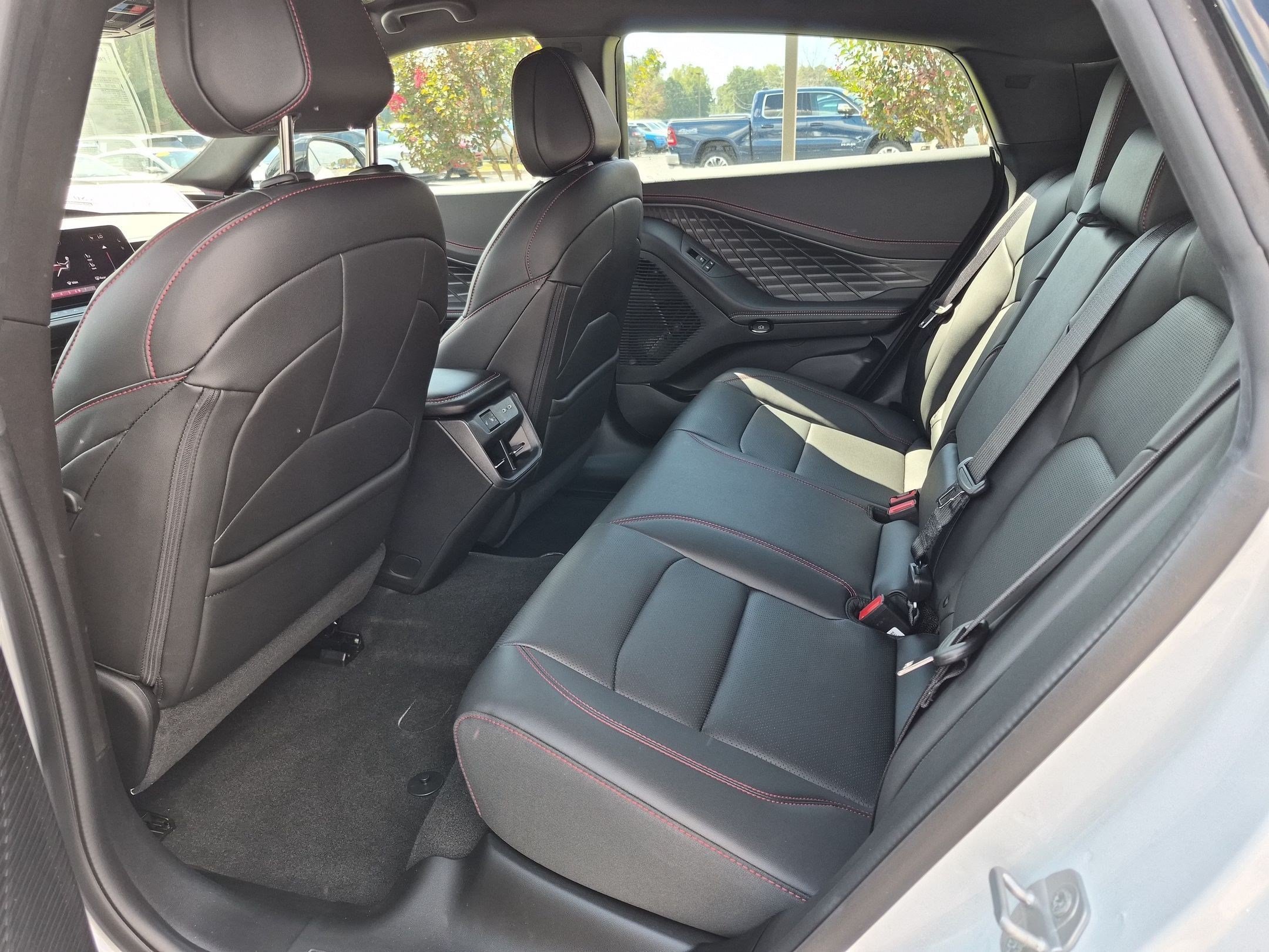 New 2027 Dodge Charger R/T AWD/4WD image 17