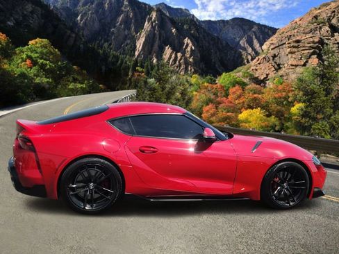 Used 2020 Toyota Supra Launch Edition w/ Driver Assist Package RWD image 2