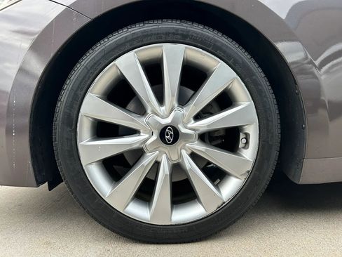Used 2016 Hyundai Azera Limited FWD image 25