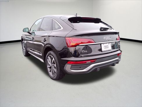 Certified 2023 Audi Q5 2.0T Premium Plus w/ Premium Plus Package image 3