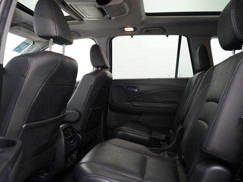 Used 2019 Honda Pilot Elite image 22