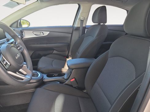 Certified 2023 Kia Forte LXS image 22