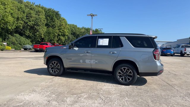 Used 2023 Chevrolet Tahoe Z71 w/ Luxury Package AWD/4WD image 6