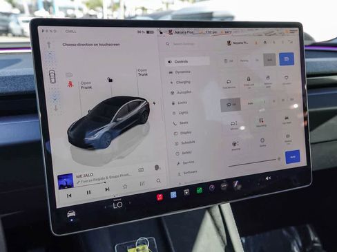 Used 2025 Tesla Model 3 Long Range image 21