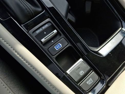 Used 2023 Honda Accord Touring image 26