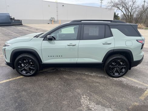 Used 2026 Chevrolet Equinox LT w/ Convenience Package II image 3