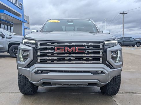 Used 2023 GMC Canyon Denali image 11