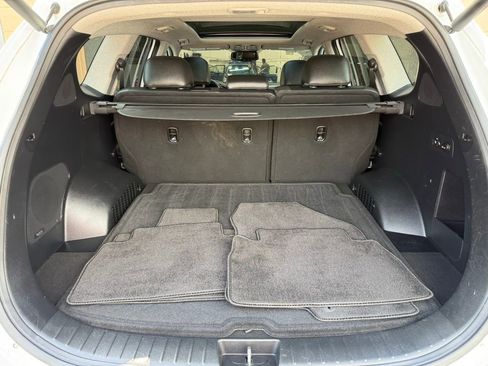 Used 2019 Hyundai Santa Fe Limited FWD image 17