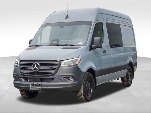 New 2026 Mercedes-Benz Sprinter 2500 image 3