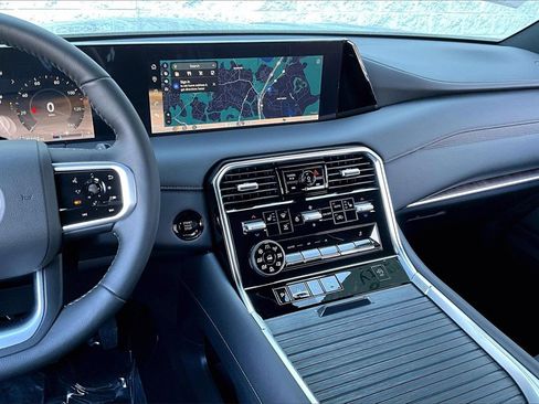 New 2026 Nissan Armada SL image 6