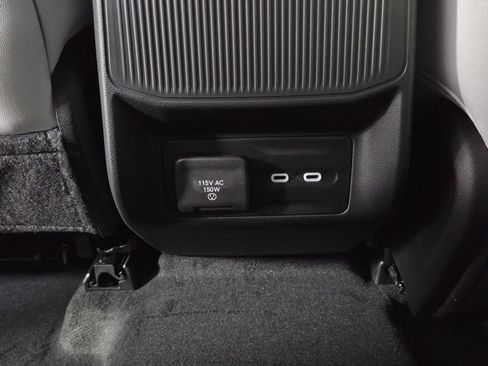 New 2026 Jeep Cherokee Overland image 29