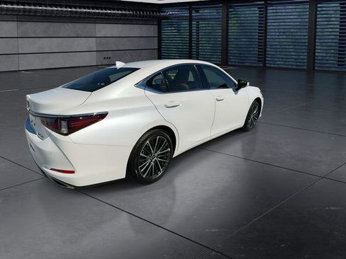 Certified 2025 Lexus ES 350 w/ Premium Package FWD image 8