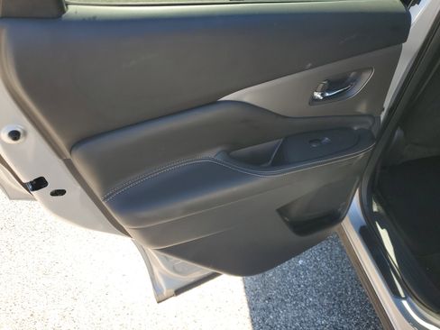 Used 2019 Nissan Murano SV image 19