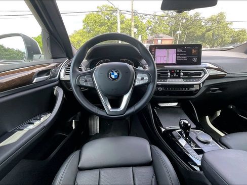 Certified 2025 BMW X4 xDrive30i w/ Convenience Package AWD/4WD image 7
