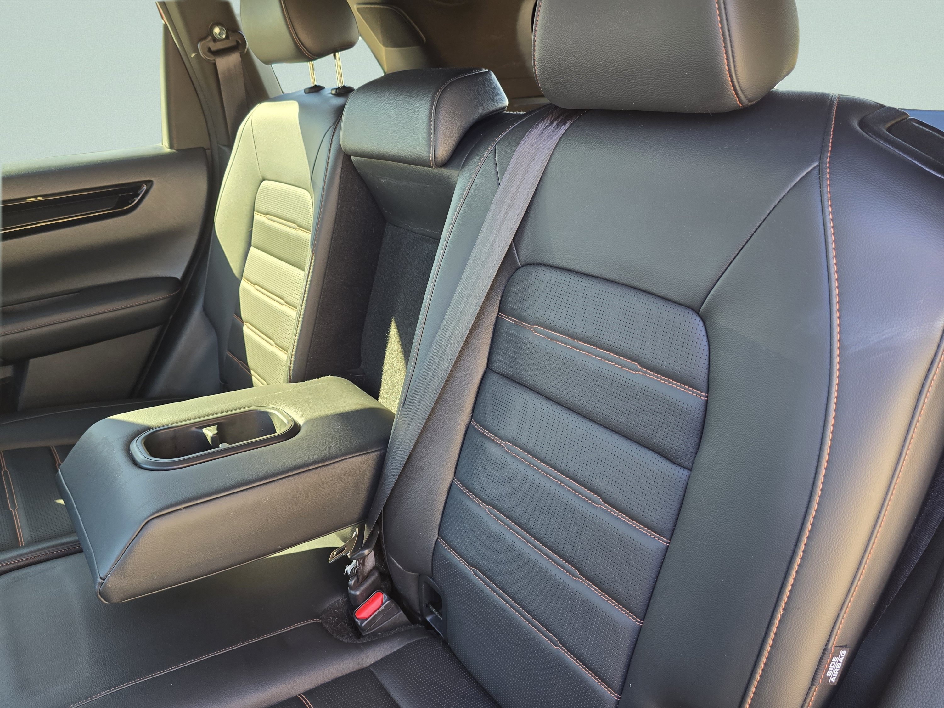 Used 2023 Honda CR-V Sport Touring image 5