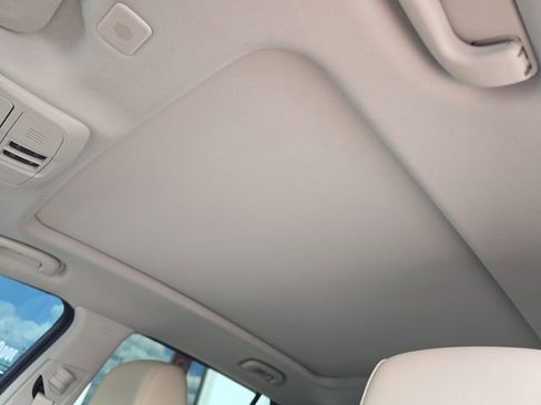 Certified 2020 Buick Envision Essence w/ Experience Buick Package FWD image 19