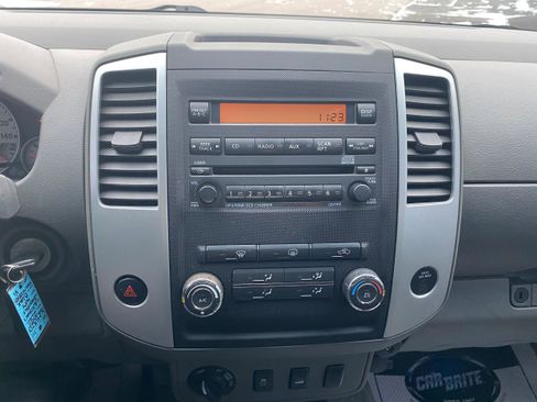 Used 2012 Nissan Frontier SV w/ Sport Appearance Pkg image 13