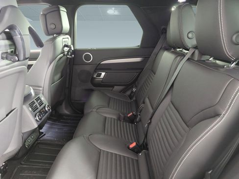 Used 2025 Land Rover Discovery Dynamic SE AWD/4WD image 20