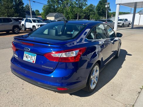 Used 2012 Ford Focus Titanium FWD image 6