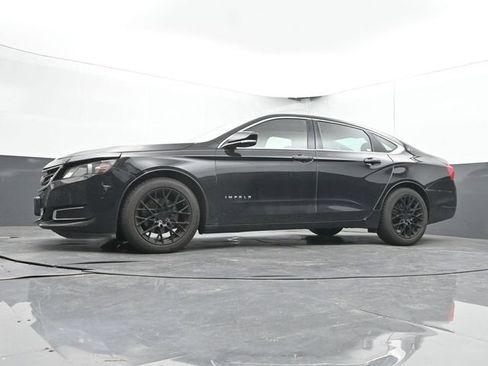 Used 2015 Chevrolet Impala LT FWD image 27
