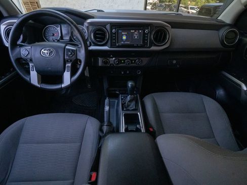 Used 2019 Toyota Tacoma SR5 AWD/4WD image 19