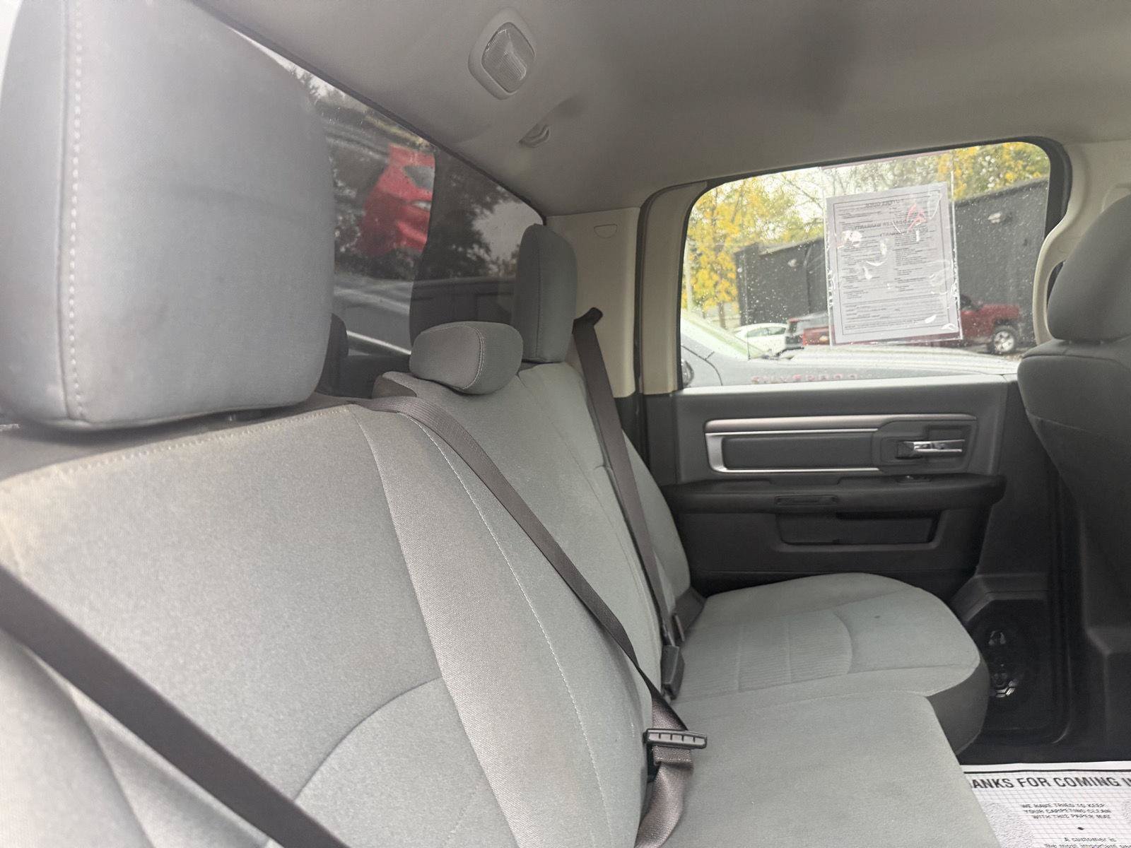 Used 2021 RAM 1500 Classic SLT AWD/4WD image 13