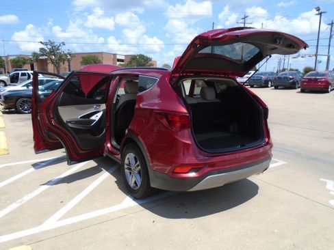 Used 2017 Hyundai Santa Fe Sport FWD image 24