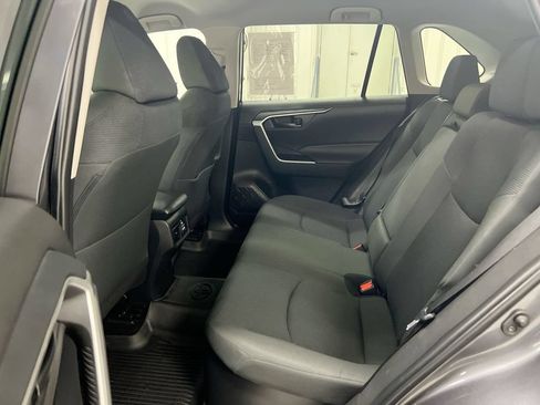 Used 2023 Toyota RAV4 LE AWD/4WD image 23