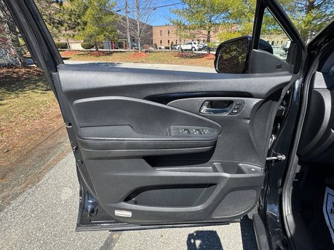 Used 2020 Honda Ridgeline RTL-E image 15