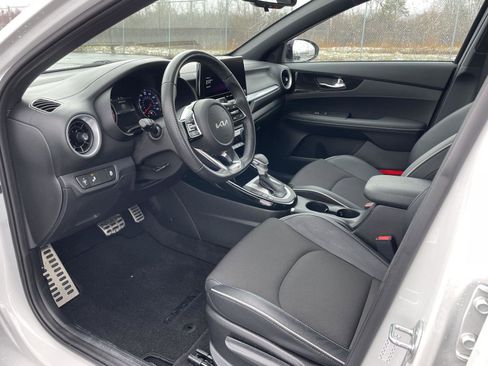 Used 2023 Kia Forte GT-Line image 12